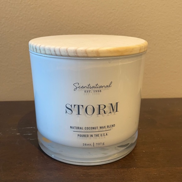 Scentsational storm candle